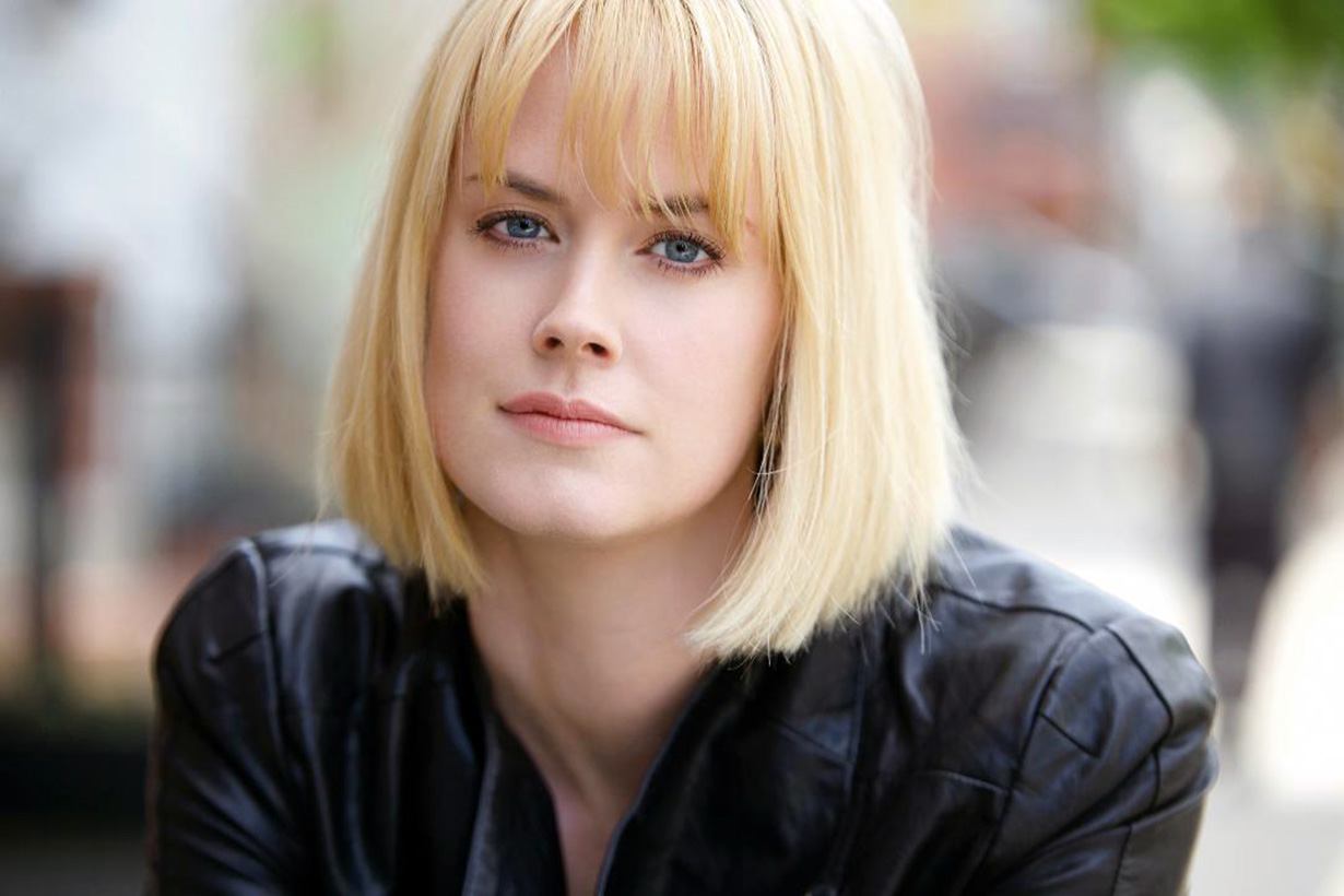 Who Is Abigail Hawk? Height, Age, Net Worth, Bio, Wiki, Career