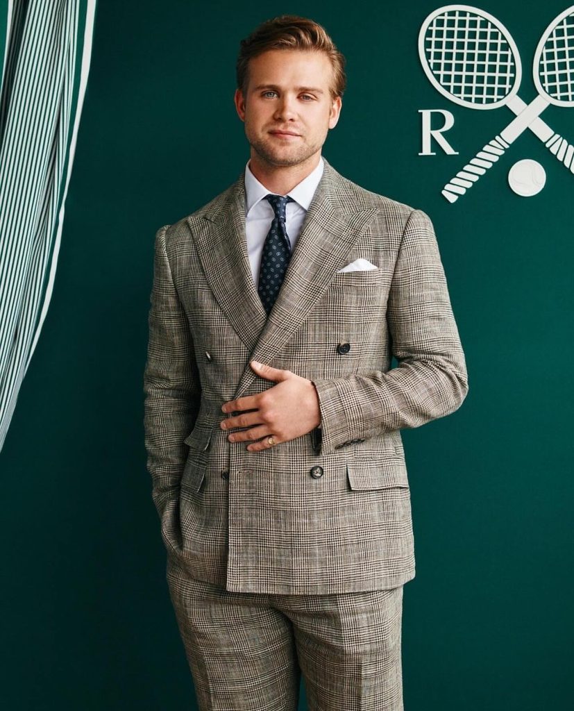 Leo Woodall Height: Discover His True Measurements!