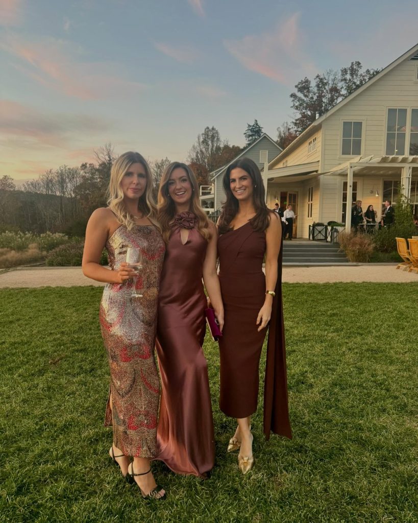 Kaitlan Collins Height: Discover Her Exact Measurement