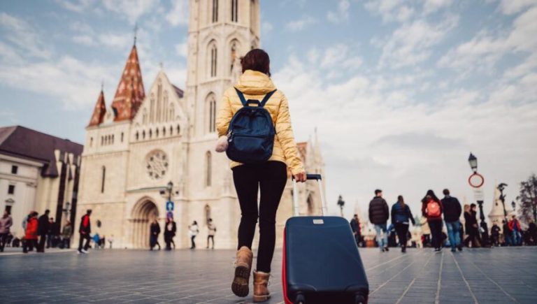 Why Students Studying Abroad Should Get International Travel Insurance?